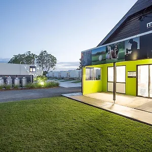 Mycow Motel